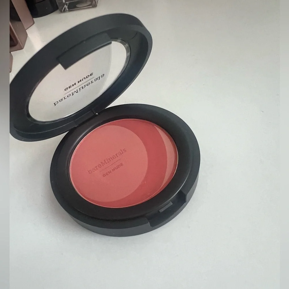 BRAND NEW Bareminerals Gen nude powder blush PEACHY KEEN without box !